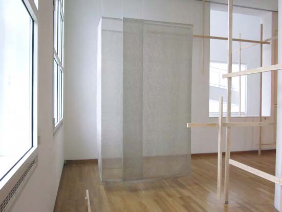 Neue Räume in der Triennale für Form und Inhalte im mak in Frankfurt 2011/12 Neue Räume in der Triennale für Form und Inhalte im mak in Frankfurt 2011/12