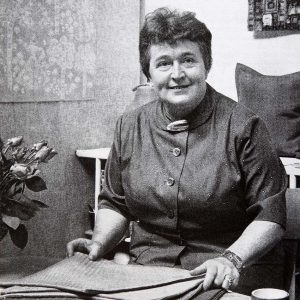 Die Stifterin des Preises für Textilkunst: Lotte Hofmann