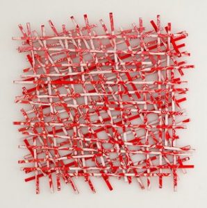 Anka Kröhnke, "Rotes Relief", 2010, ca. 110 x 110 cm, CDs auf Stapelholz